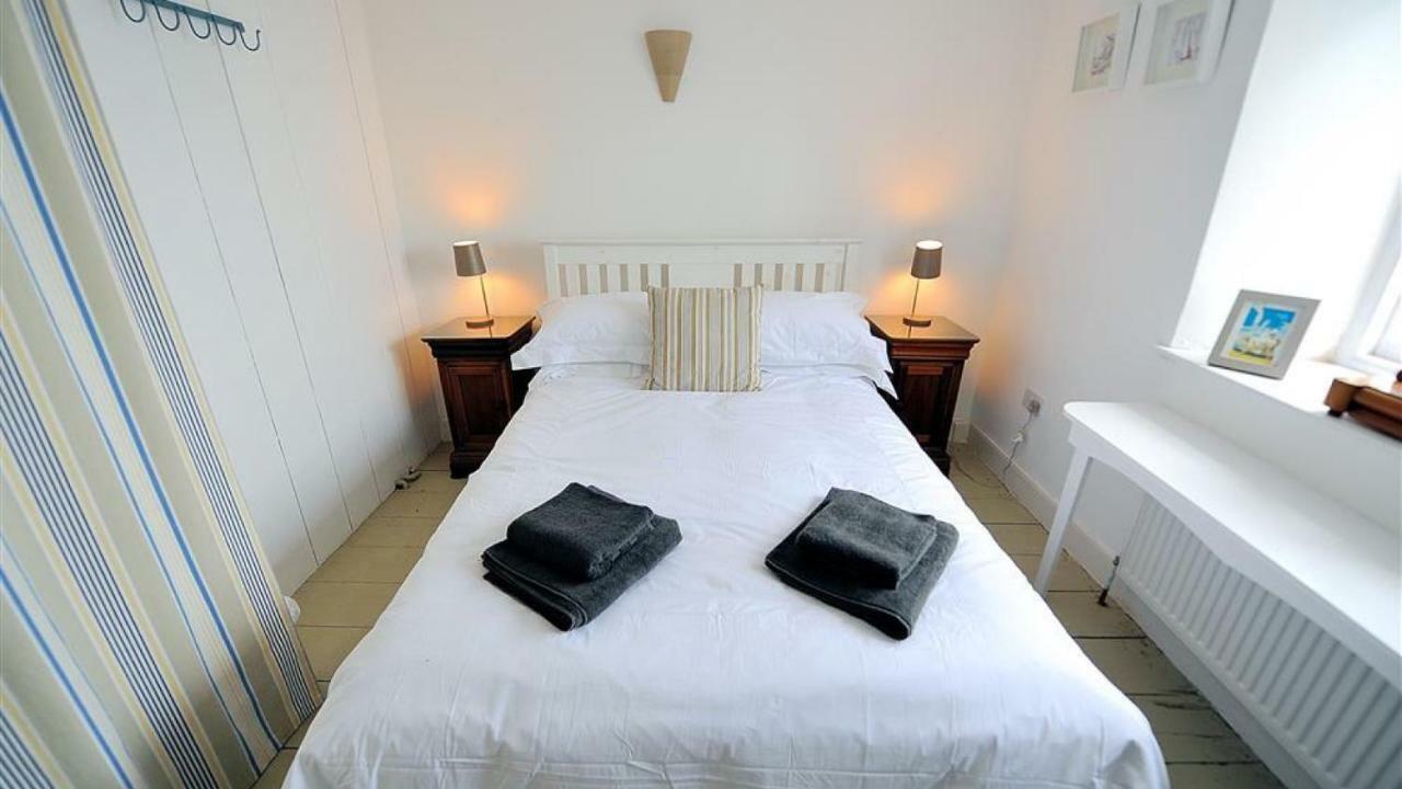10 Cobb Terrace Vila Lyme Regis Exterior foto